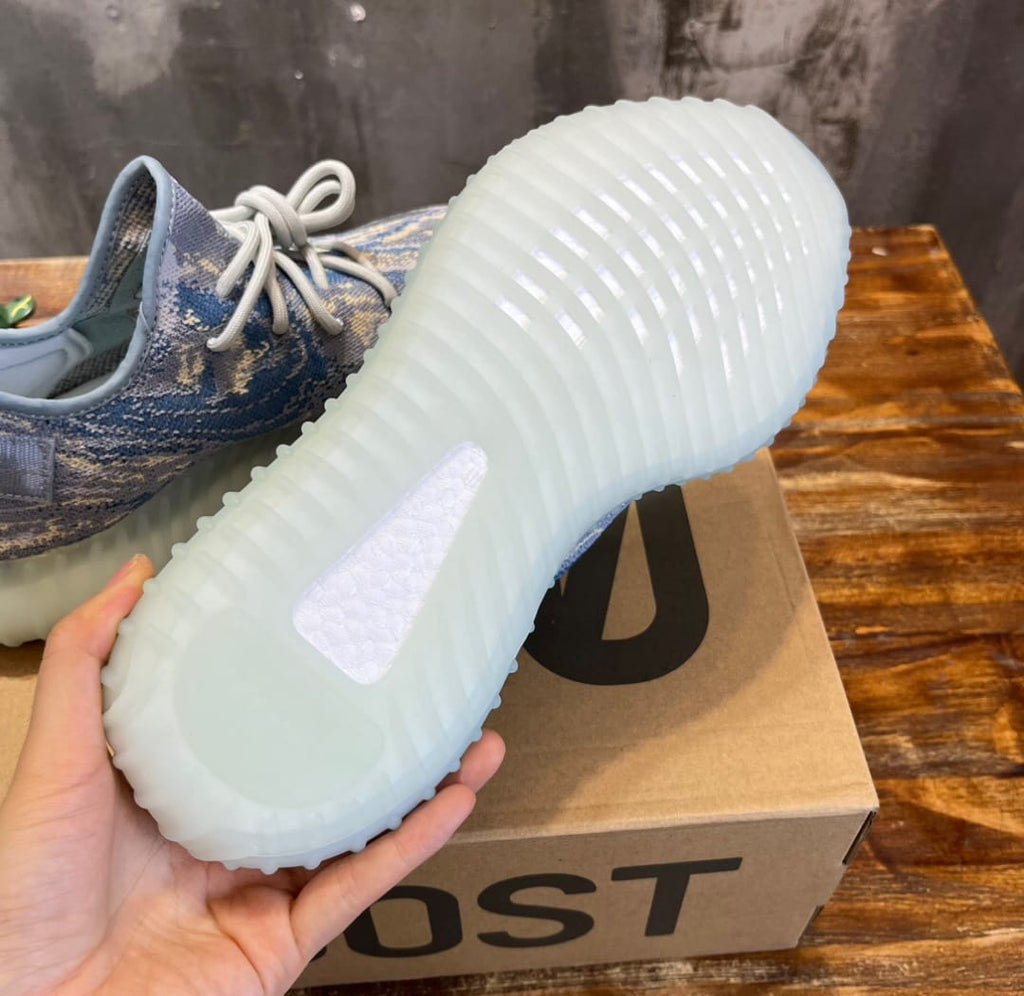 Adidas Yeezy 350 v2