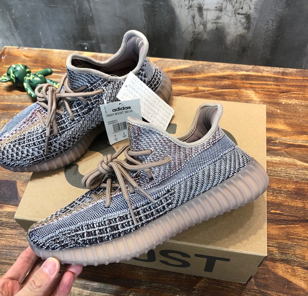 Adidas Yeezy 350 v2